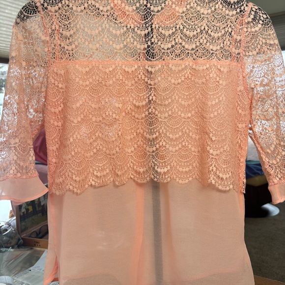Naivee Elegant Lace Button-Up Blouse Peach Women’s Small - Picture 6 of 7